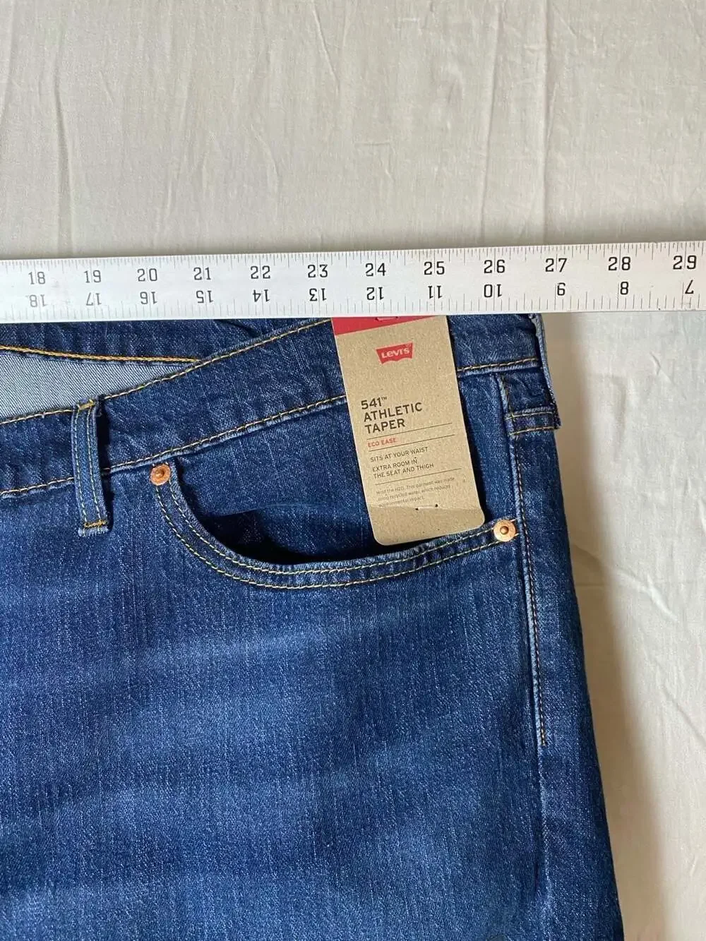 Levi's 541 Athletic Taper Jeans 54 x 30 Big & Tall Stretch (1317)